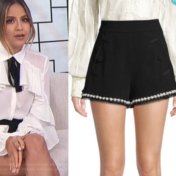 Alexis Excellent condition black short with pearl trim GORGEOUS - Picture 1 of 4